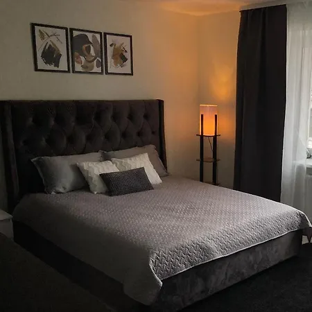Apartment Teatra *